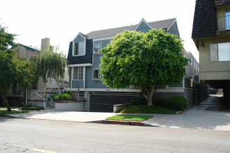 509 E Providencia Ave in Burbank, CA - Building Photo - Building Photo