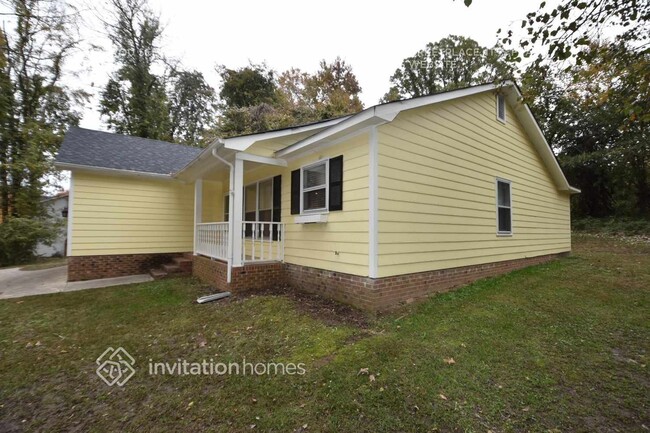 103 Interlaken Pl in Huntersville, NC - Building Photo - Building Photo