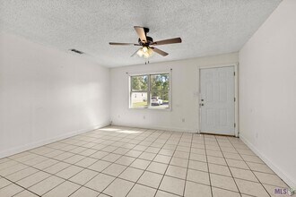 1 Frindik Ln in Hammond, LA - Building Photo - Building Photo