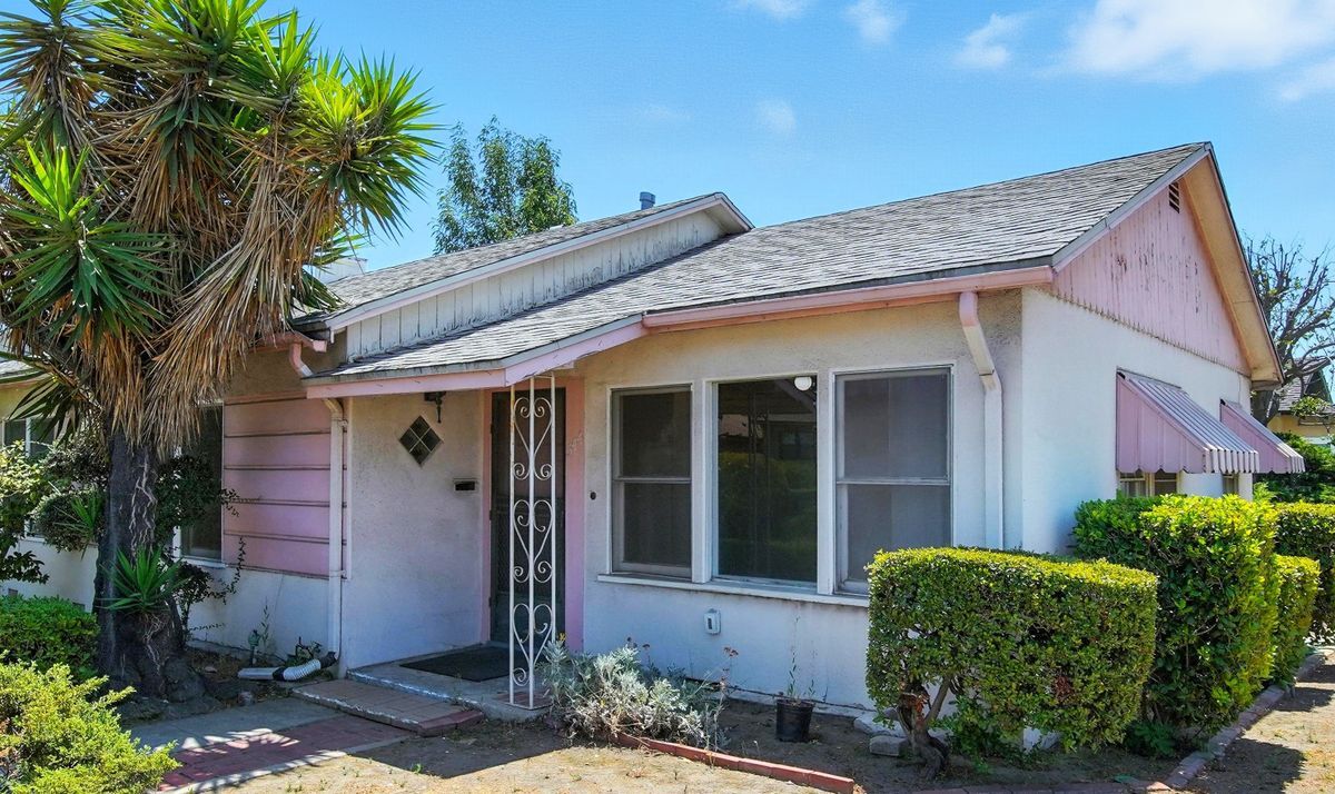 544 N 7th St in Montebello, CA - Building Photo