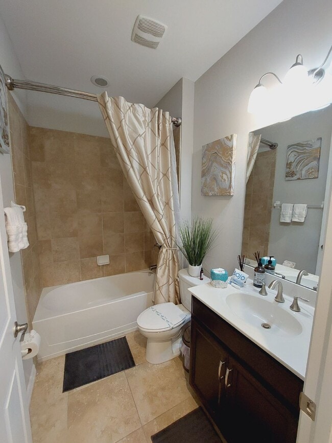 139 Maraviya Blvd in Nokomis, FL - Building Photo - Building Photo
