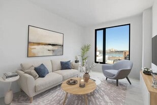 33-52-52 Crescent St in Queens, NY - Building Photo