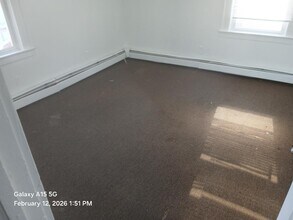 158 Seeley Ave, Unit 2 in Kearny, NJ - Building Photo - Building Photo