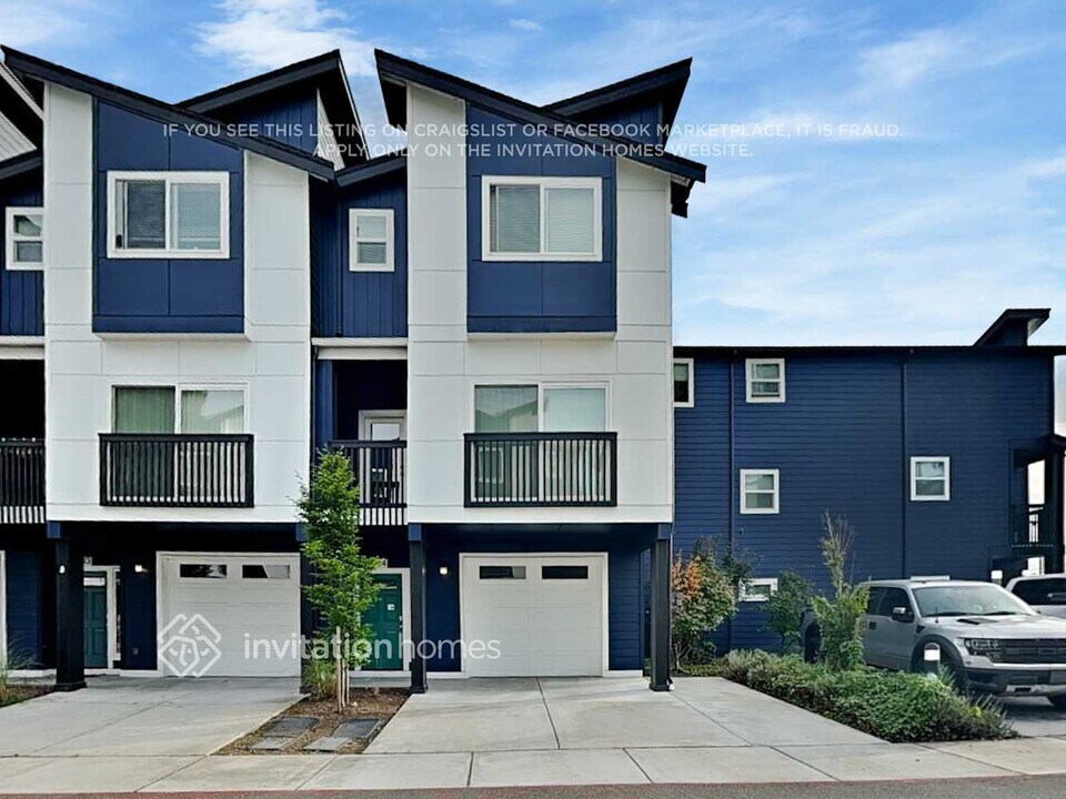 6505 47th Ave NE in Marysville, WA - Building Photo