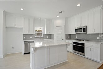 39262 Canopy Ct in Gonzales, LA - Building Photo - Building Photo