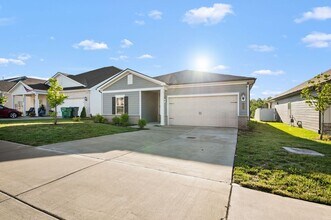 1028 Holland Ridge Wy in Lebanon, TN - Building Photo - Building Photo