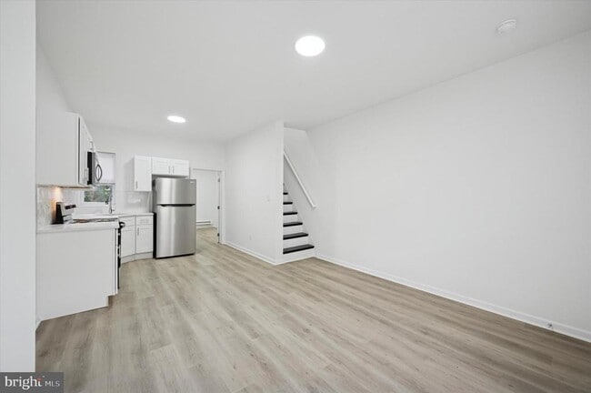 4453 N Gratz St in Philadelphia, PA - Building Photo - Building Photo