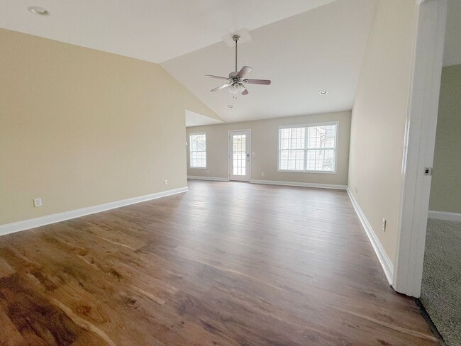 2028 Reserve Dr in Cookeville, TN - Building Photo - Building Photo