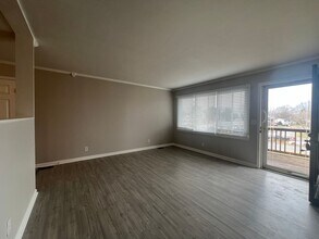 4011 Englewood Blvd E in Johnson City, TN - Building Photo - Building Photo