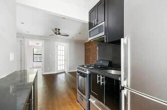 354 E 19th St, Unit 4 in New York, NY - Building Photo - Building Photo