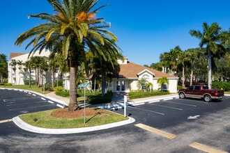 Beach Club Condominiums in Indialantic, FL - Building Photo - Building Photo