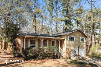 4869 Timber Ridge Dr in Douglasville, GA - Building Photo - Building Photo