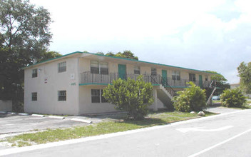 6035 SW 37th St in Miramar, FL - Building Photo - Building Photo