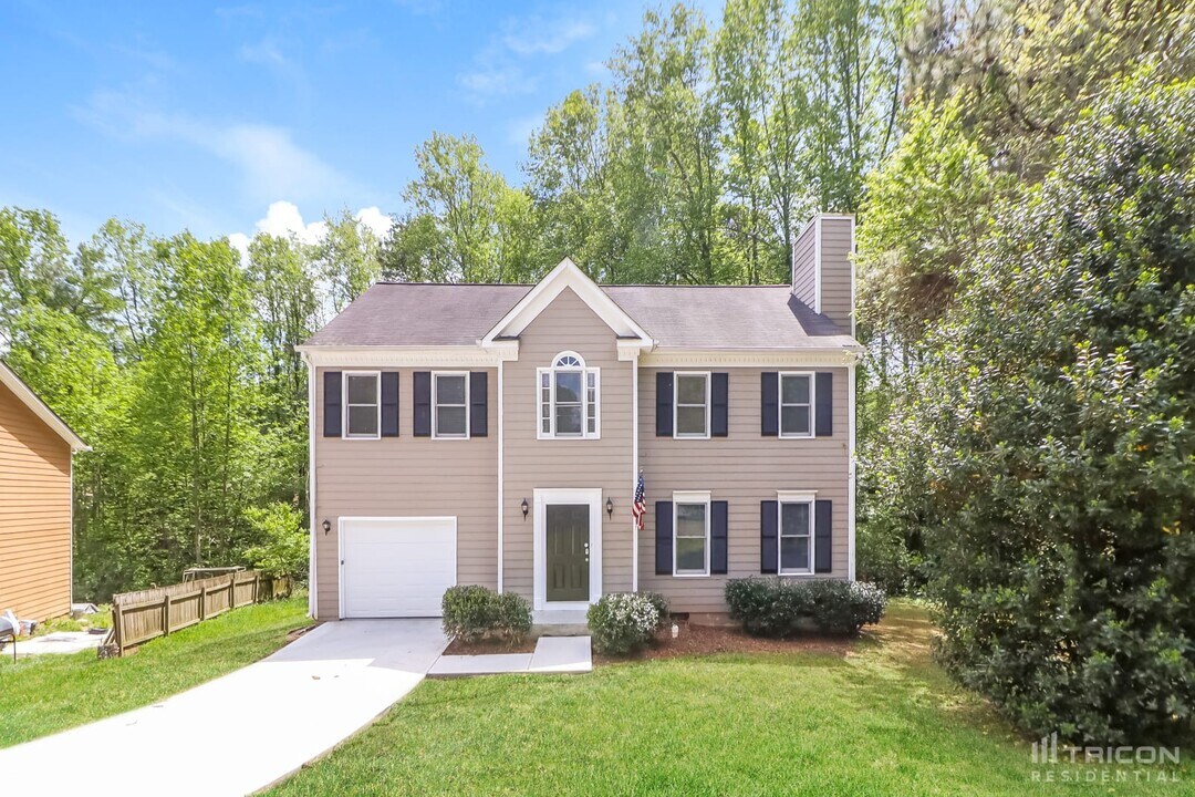 1372 Inman Ct in Norcross, GA - Building Photo