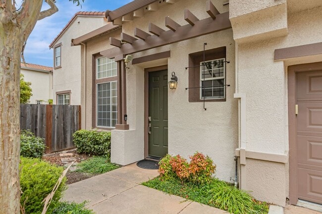 2283 Lenox Pl in Santa Clara, CA - Building Photo - Building Photo
