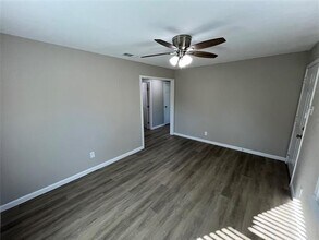 310 Wista Vista Dr in Richardson, TX - Building Photo - Building Photo