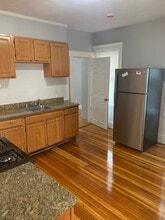 52 Stonehurst St, Unit #2 in Boston, MA - Building Photo - Building Photo