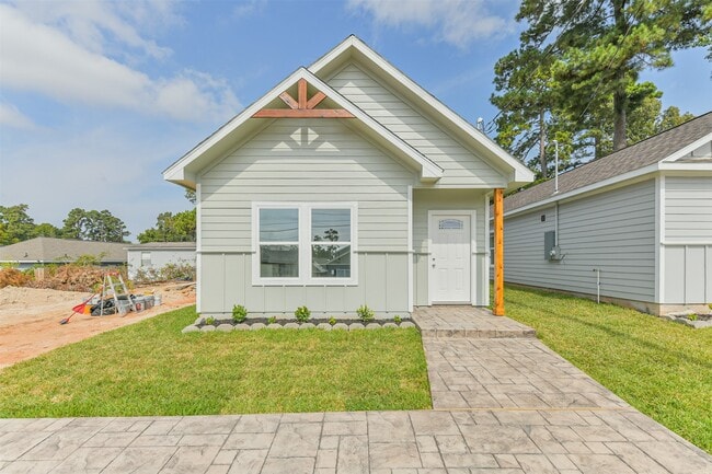 property at 16922 W Forrestal