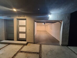 5512-5514 Blackwelder St in Los Angeles, CA - Building Photo - Building Photo