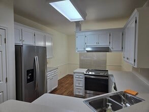 3523 Graz Dr in College Station, TX - Foto de edificio - Building Photo