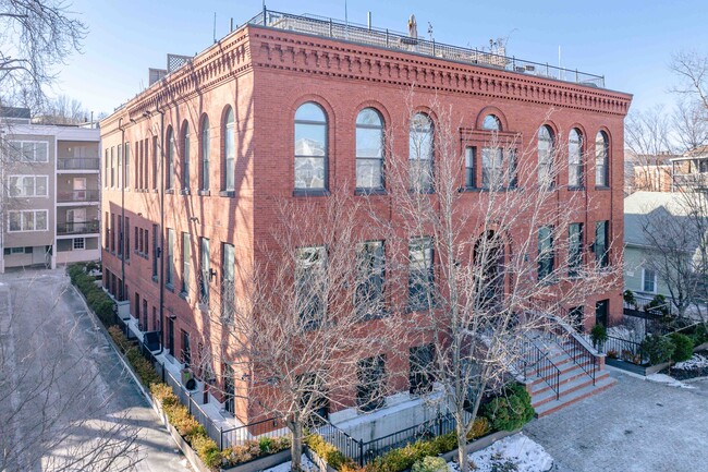 Dona Besaida Gutierrez Cooperative in Jamaica Plain, MA - Building Photo - Primary Photo