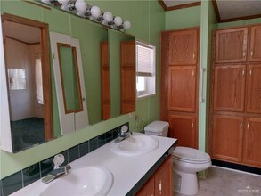 1802 Jefferson St in Mission, TX - Building Photo - Building Photo