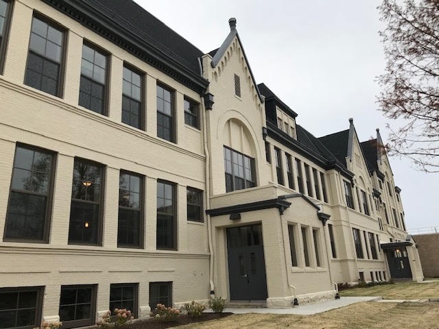 5th Street School Apartments in Milwaukee, WI - Building Photo