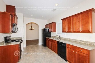 421 Sweet Ashley Way in Loganville, GA - Building Photo - Building Photo