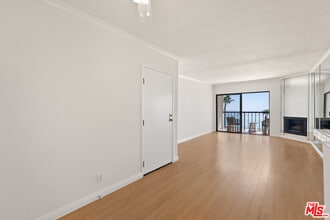 26664 Seagull Way in Malibu, CA - Building Photo - Building Photo