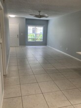 10300 Fox Trail Rd S in West Palm Beach, FL - Building Photo - Building Photo