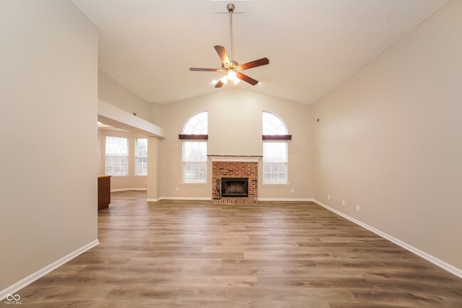 4834 Countrybrook Ct in Indianapolis, IN - Building Photo - Building Photo