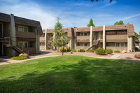 Verde Apartments in Tucson, AZ - Building Photo - Building Photo