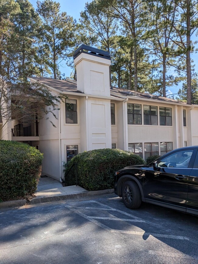 2711 Huntingdon Chase in Atlanta, GA - Building Photo - Building Photo