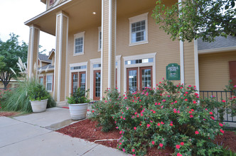 Village Park Apartments in Amarillo, TX - Building Photo - Building Photo