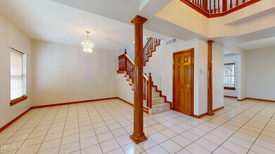 9033 Leo St in El Paso, TX - Building Photo - Building Photo