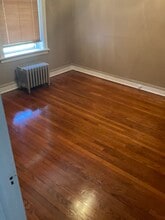122 W 80th St, Unit 1 in Chicago, IL - Building Photo - Building Photo