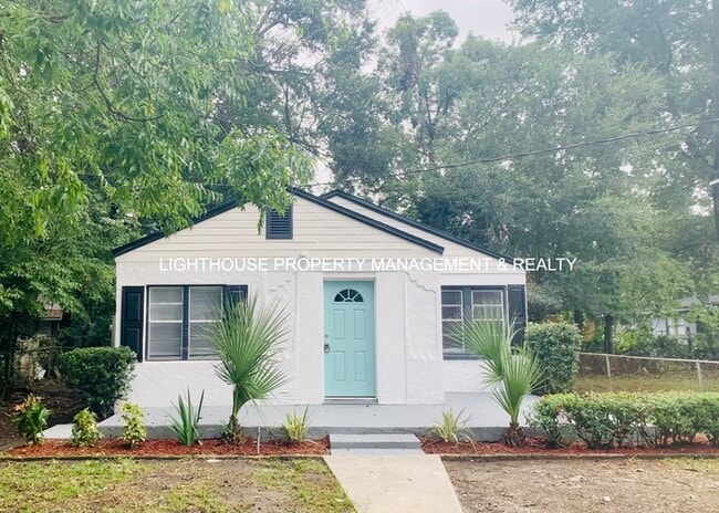 property at 1355 W 14th St