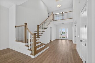 9288 Crestview Cir in Palm Beach Gardens, FL - Building Photo - Building Photo