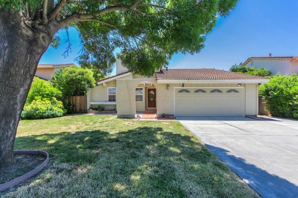 6947 Port Rowan Dr in San Jose, CA - Foto de edificio