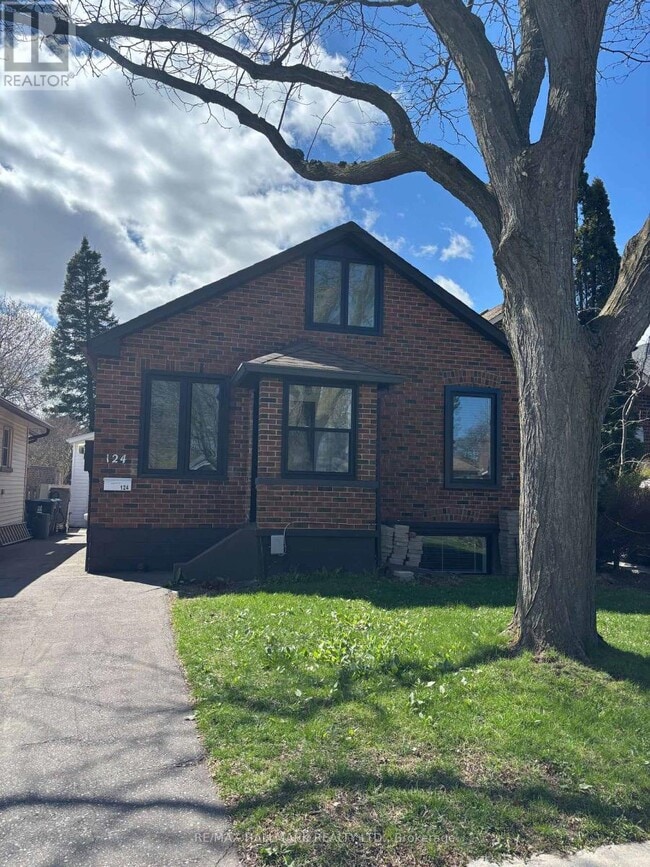 property at 124 Sandown Ave