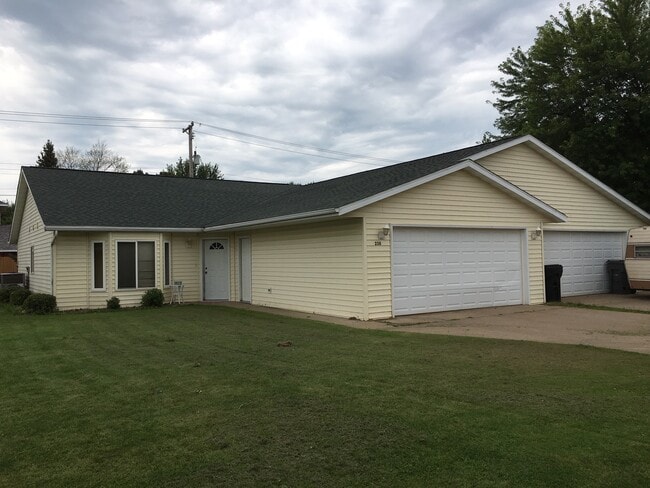property at 302 Pine St
