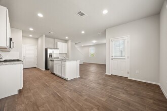 158 Linnet Ln in Maxwell, TX - Building Photo - Building Photo