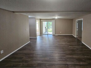 703 Sitka Deer Ct NW in Salem, OR - Building Photo - Building Photo