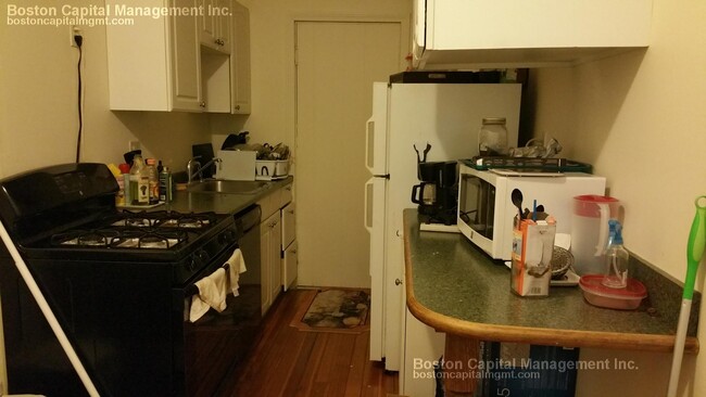 property at 2001 Commonwealth Ave