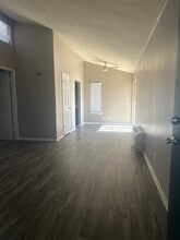 The Retreat @ College Hills in San Angelo, TX - Foto de edificio - Building Photo