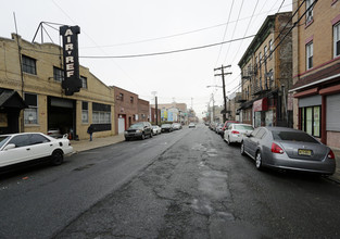 The Summit in Union City, NJ - Building Photo - Building Photo