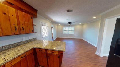 706 Indiana Ave in Lynn Haven, FL - Building Photo - Building Photo