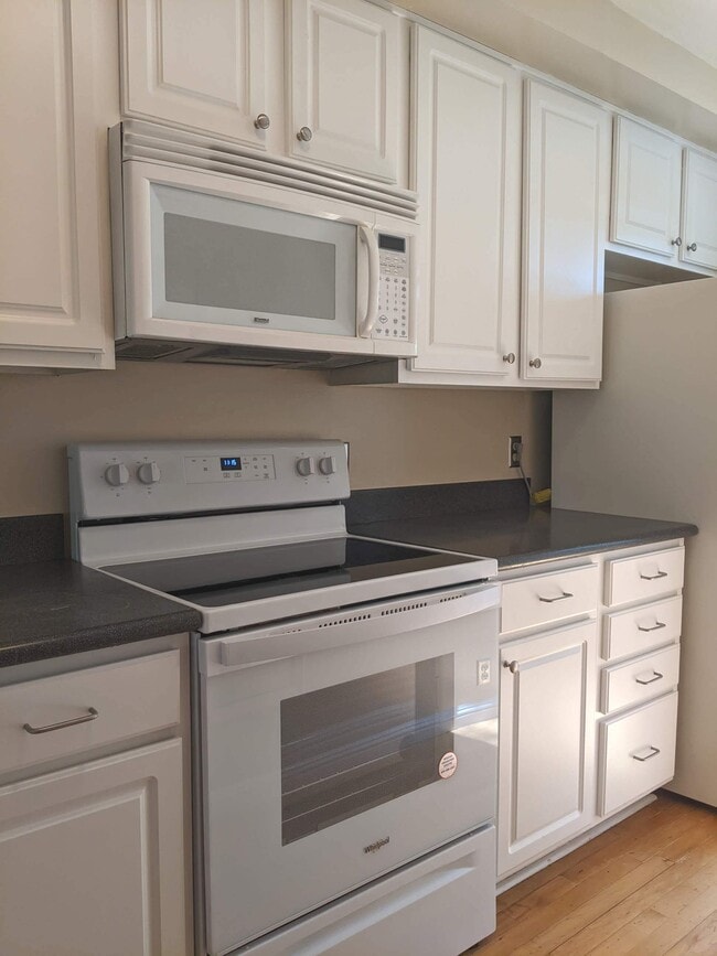 105 Ascot Ct in Moraga, CA - Building Photo - Building Photo