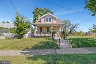 2140 32nd St SE in Washington, DC - Building Photo