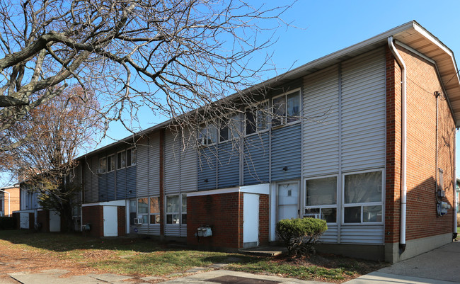 Park Town Co-Op Homes in Cincinnati, OH - Foto de edificio - Building Photo